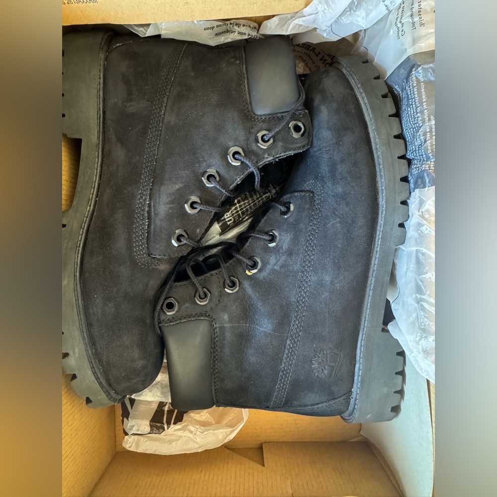 Black Timberland Boots